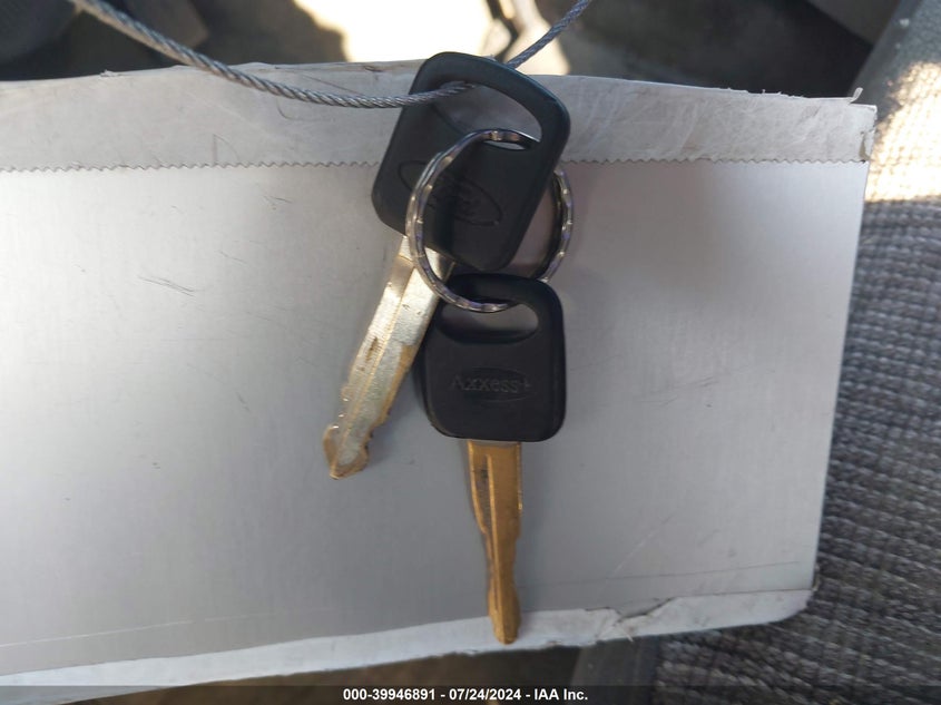 1993 Ford F250 VIN: 2FTHF26H6PCA42167 Lot: 39946891