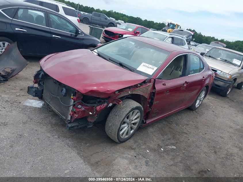 4T1B11HK6JU542906 2018 TOYOTA CAMRY - Image 2