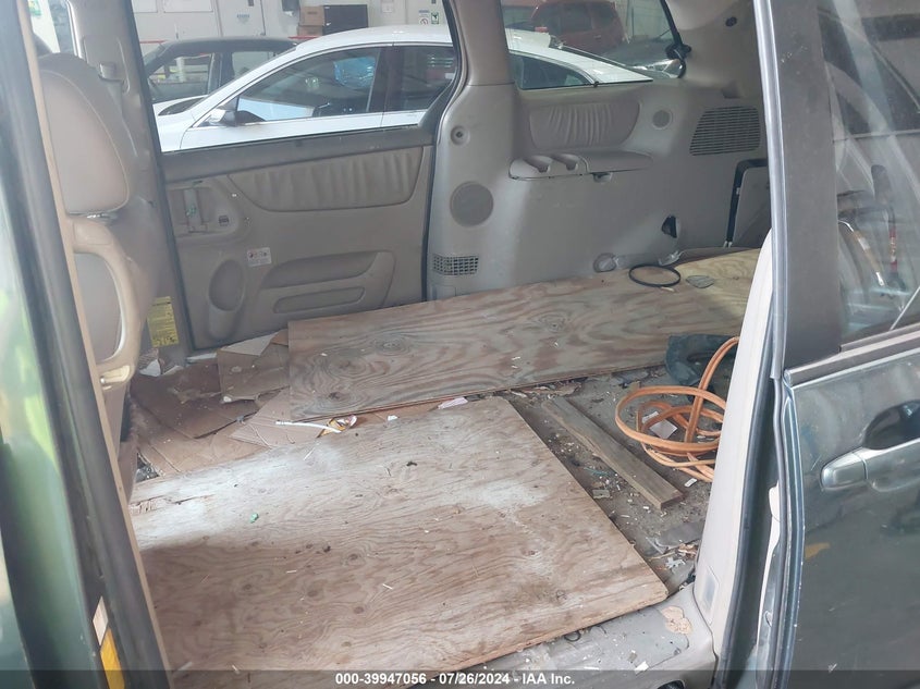 2005 Toyota Sienna Xle/Xle Limited VIN: 5TDBA22C05S053990 Lot: 39947056