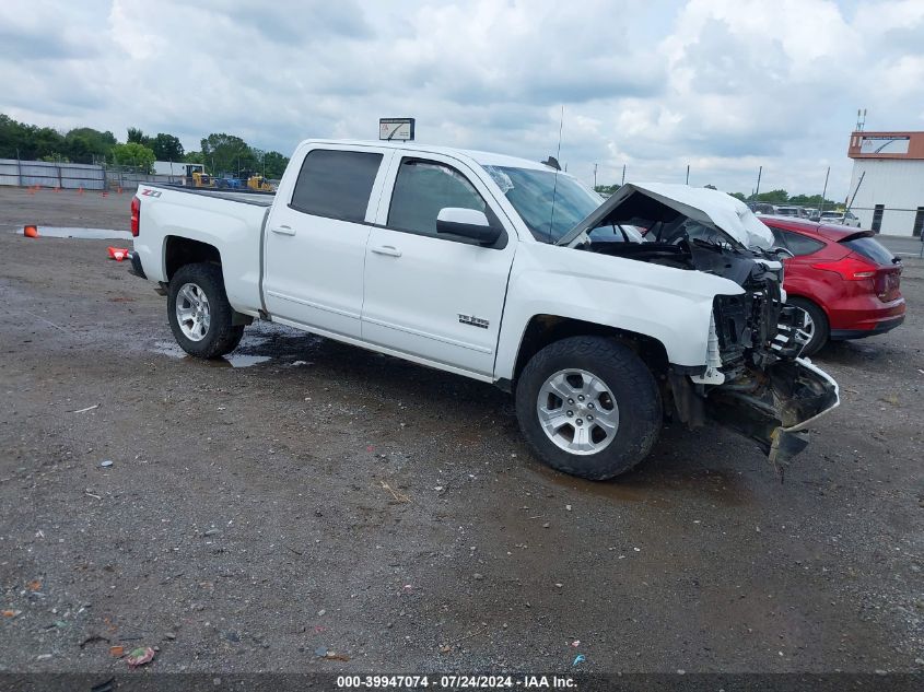 3GCUKREC7JG421519 2018 Chevrolet Silverado 1500 2Lt