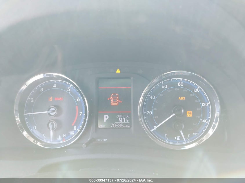 VIN 2T1BURHE7KC160693 2019 TOYOTA COROLLA L