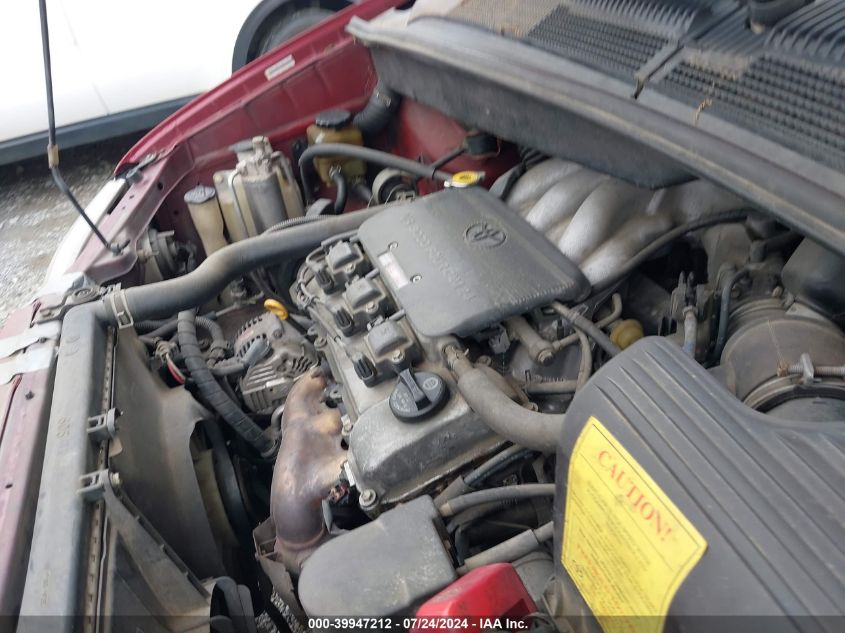 2000 Toyota Sienna Le VIN: 4T3ZF13C7YU308226 Lot: 39947212