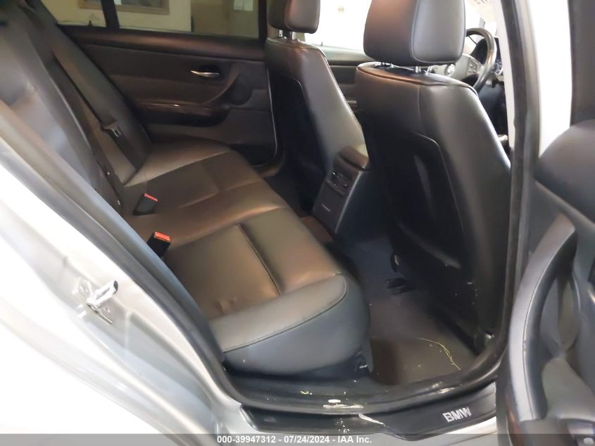 2006 BMW 330I VIN: WBAVB33526AZ86009 Lot: 39947312