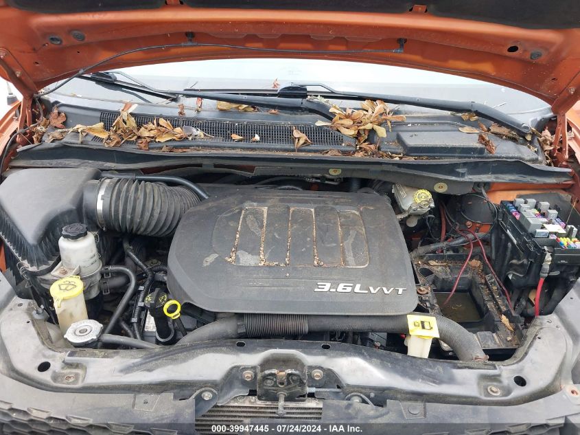 2011 Dodge Grand Caravan Crew VIN: 2D4RN5DG1BR751469 Lot: 39947445