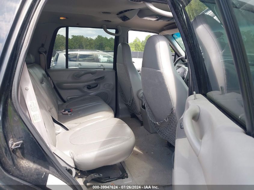 1998 Ford Expedition Eddie Bauer/Xlt VIN: 1FMRU18W1WLB96656 Lot: 39947624