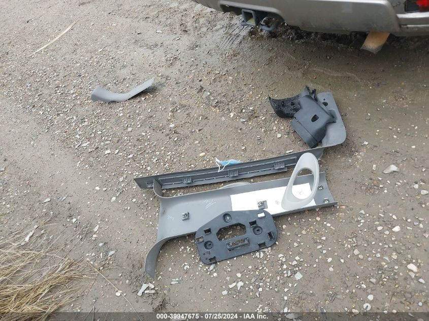 2008 Chevrolet Trailblazer Lt VIN: 1GNDS13SX82161686 Lot: 39947675