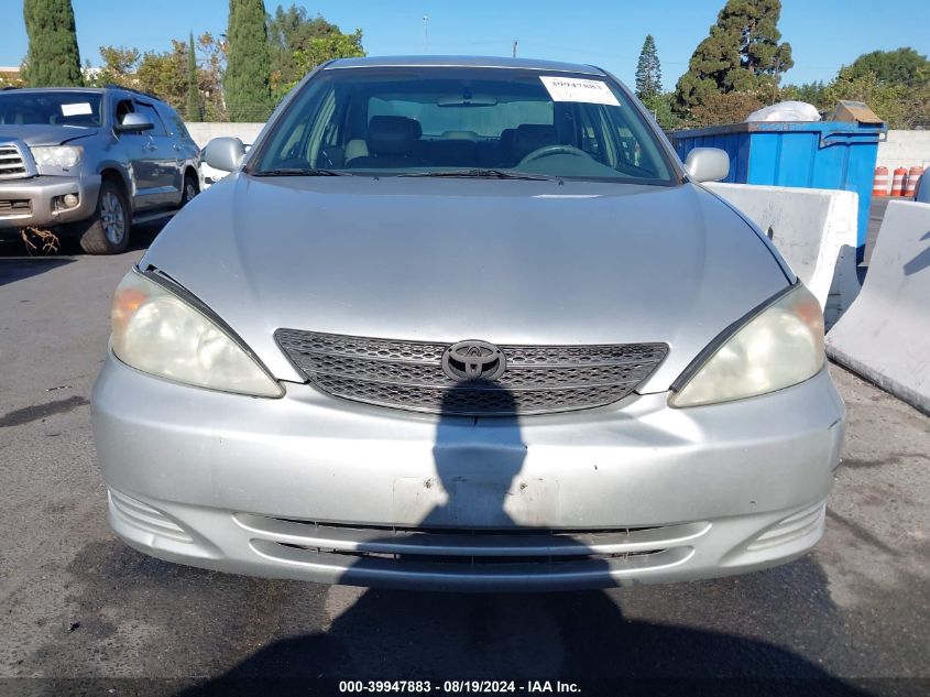 2004 Toyota Camry Le V6 VIN: 4T1BF32K04U571456 Lot: 39947883