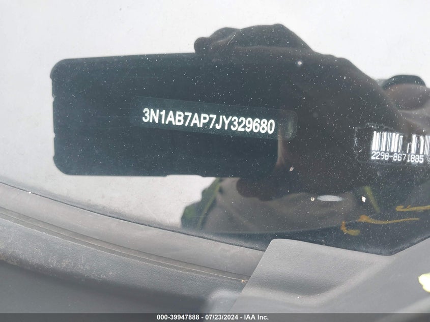 2018 Nissan Sentra S VIN: 3N1AB7AP7JY329680 Lot: 39947888