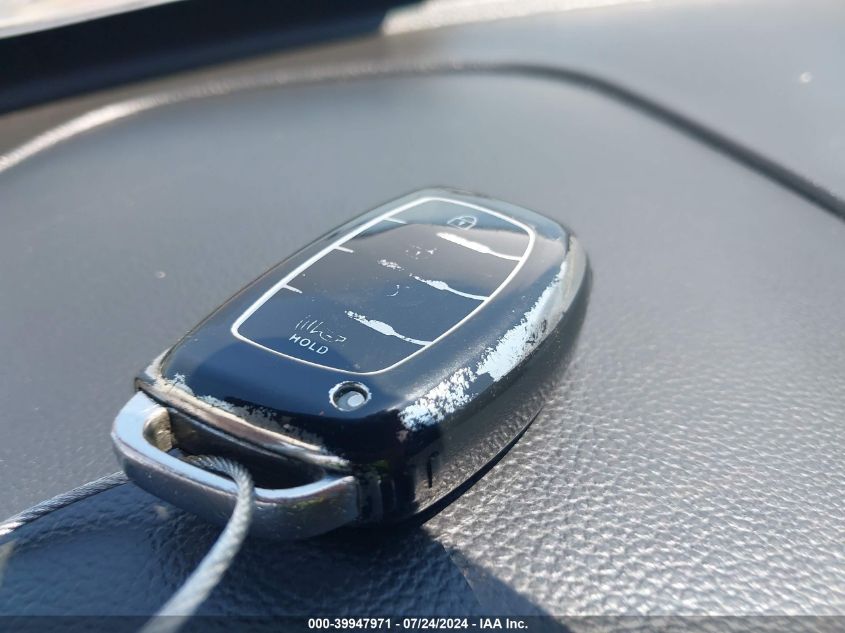 2016 Hyundai Sonata Hybrid Se VIN: KMHE24L19GA009954 Lot: 39947971