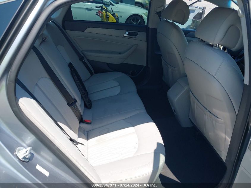 2016 Hyundai Sonata Hybrid Se VIN: KMHE24L19GA009954 Lot: 39947971