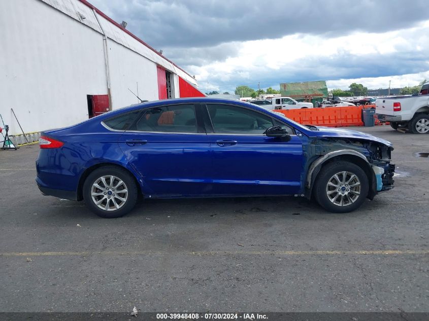 2015 Ford Fusion S VIN: 3FA6P0G7XFR104552 Lot: 39948408