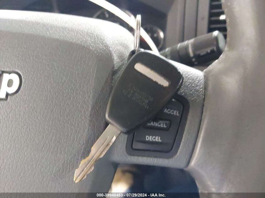 2007 Jeep Grand Cherokee Laredo VIN: 1J8GR48K87C675422 Lot: 39948453