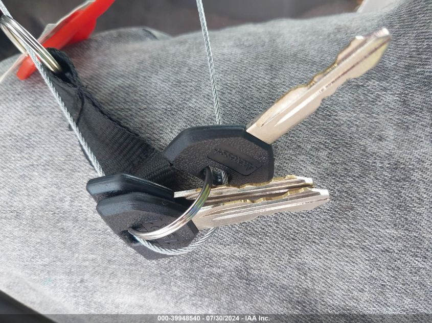 1994 Jeep Grand Cherokee Laredo VIN: 1J4GZ58Y8RC157373 Lot: 39948540