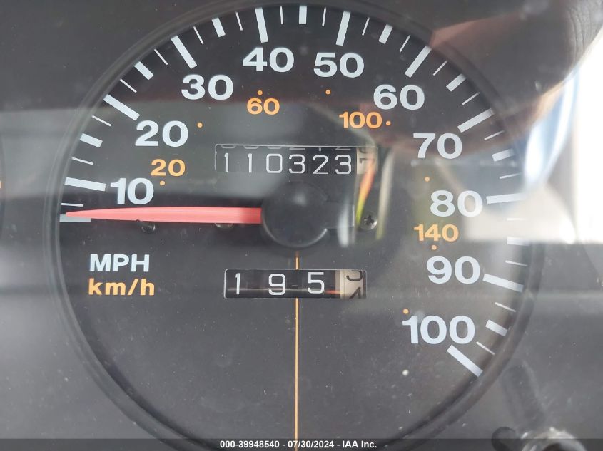 1994 Jeep Grand Cherokee Laredo VIN: 1J4GZ58Y8RC157373 Lot: 39948540