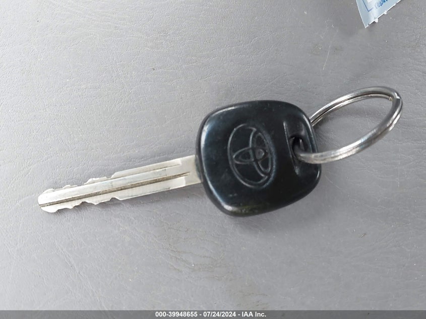 2004 Toyota Sienna Ce VIN: 5TDZA29C24S023845 Lot: 39948655