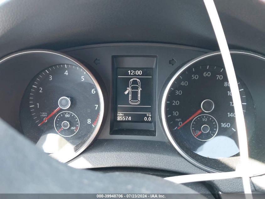 2011 Volkswagen Golf 2.5L 2-Door VIN: WVWBB7AJ2BW100202 Lot: 39948706