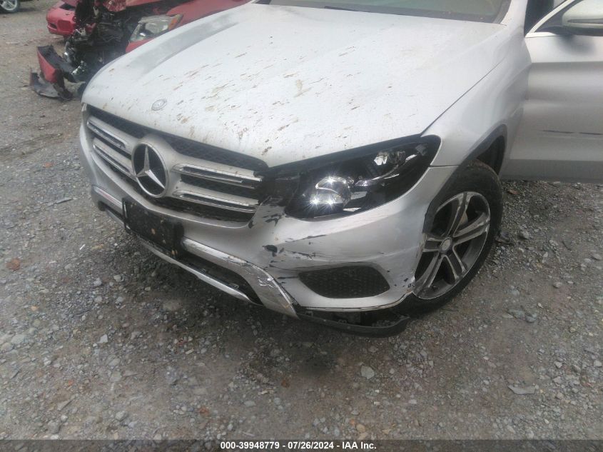 WDC0G4KB4HF150777 2017 Mercedes-Benz Glc 300 4Matic