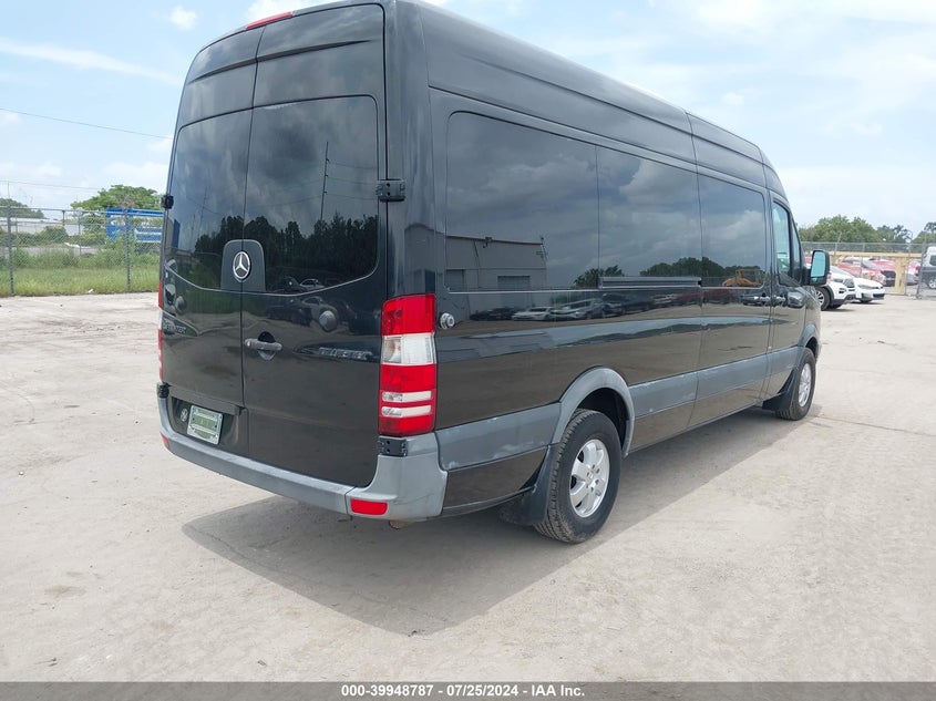 2011 Mercedes-Benz Sprinter 2500 VIN: WDZPE8CC0B5589724 Lot: 39948787