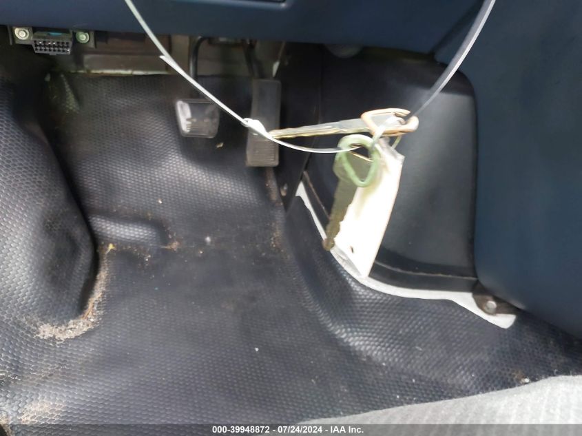 2000 Chevrolet Astro VIN: 1GCDM19W5YB169336 Lot: 39948872