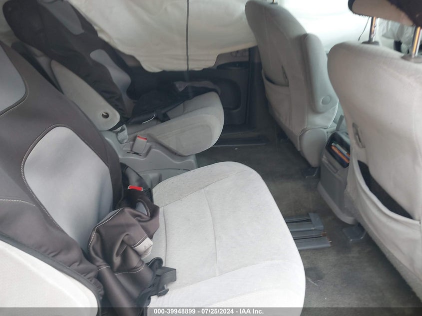 2015 Toyota Sienna Le VIN: 5TDKK3DC6FS620608 Lot: 39948899