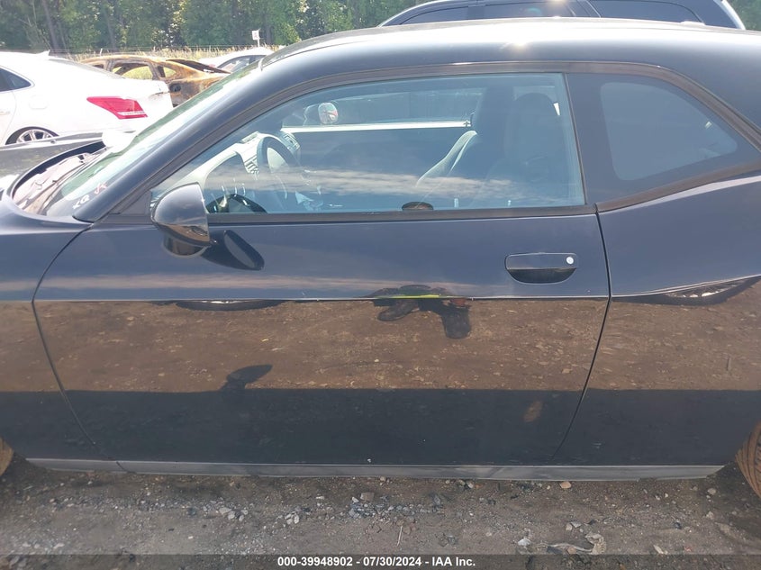 2014 Dodge Challenger R/T VIN: 2C3CDYBT3EH176815 Lot: 39948902
