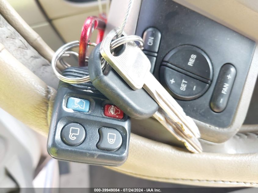 2007 Ford Expedition Limited VIN: 1FMFU195X7LA66496 Lot: 39949084