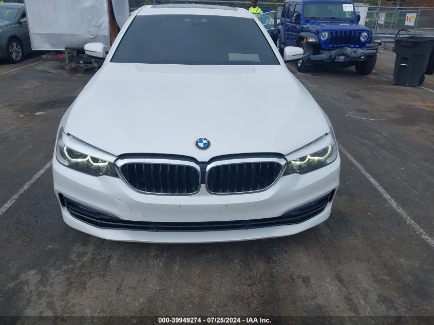 WBAJE7C5XJG891054 2018 BMW 540I xDrive