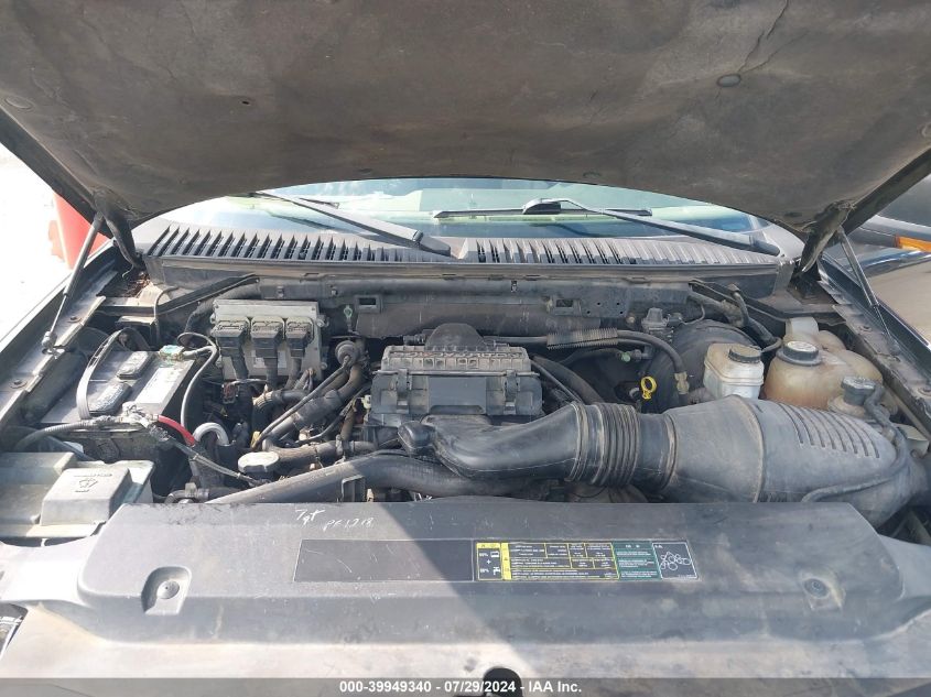 2005 Ford Expedition Eddie Bauer/King Ranch VIN: 1FMPU18585LA80013 Lot: 39949340