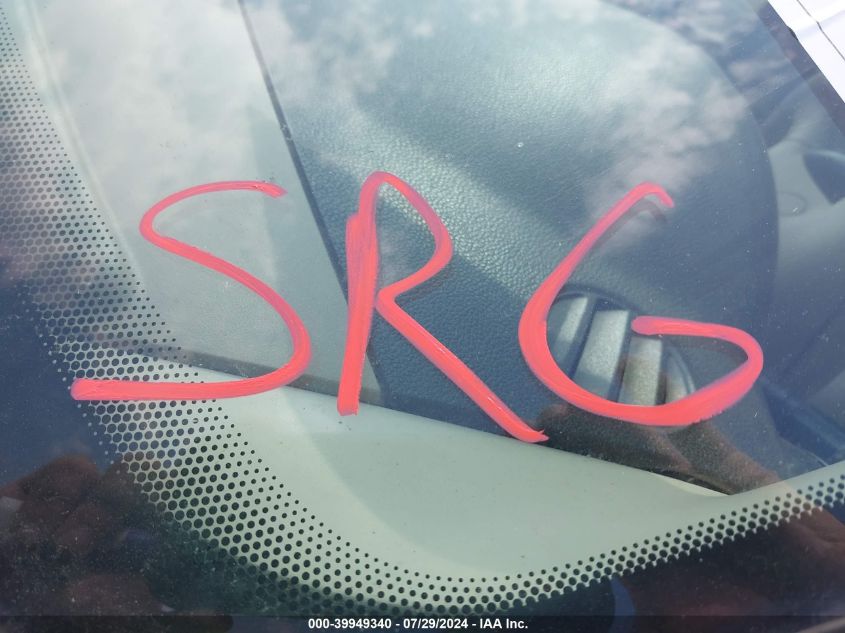 2005 Ford Expedition Eddie Bauer/King Ranch VIN: 1FMPU18585LA80013 Lot: 39949340