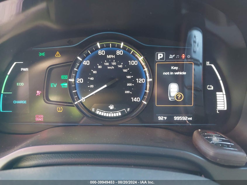 VIN KMHC65LC0JU060641 2018 HYUNDAI IONIQ HYBRID BLUE