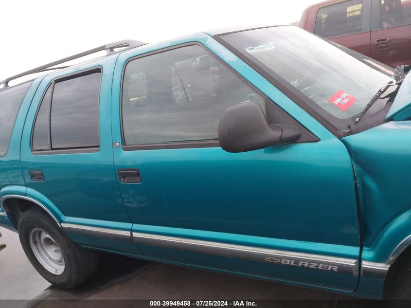 1996 Chevrolet Blazer VIN: 1GNDT13W6T2297421 Lot: 39949458
