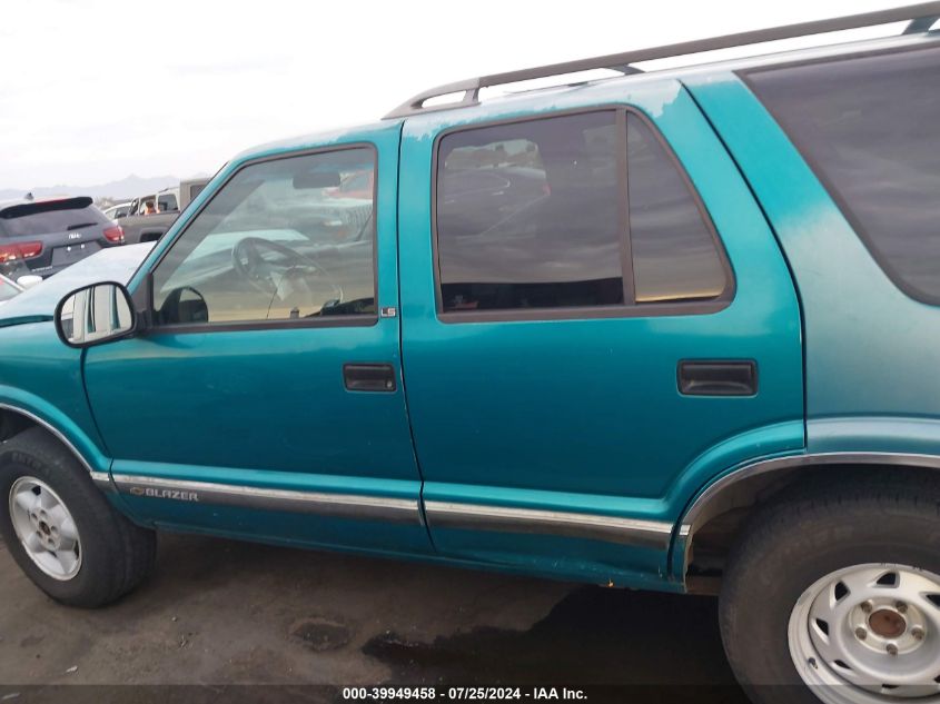 1996 Chevrolet Blazer VIN: 1GNDT13W6T2297421 Lot: 39949458