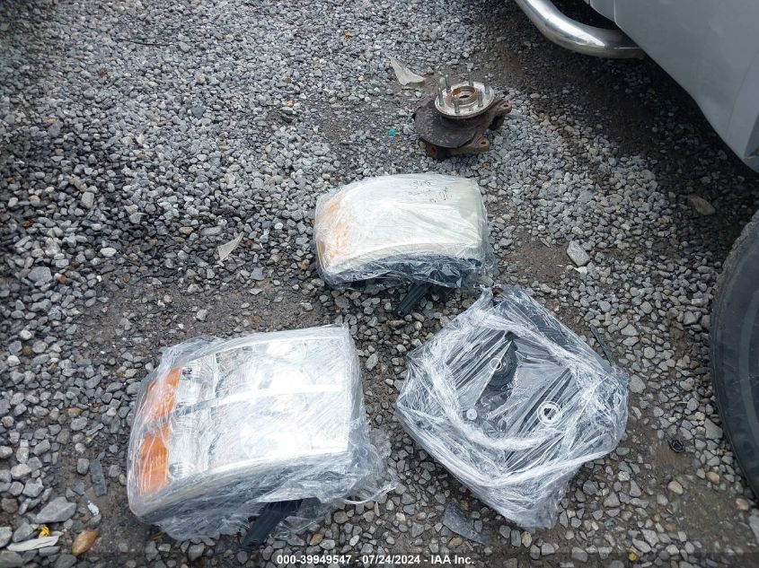 2011 Chevrolet Silverado 1500 Work Truck VIN: 1GCNKPEX4BZ360143 Lot: 39949547