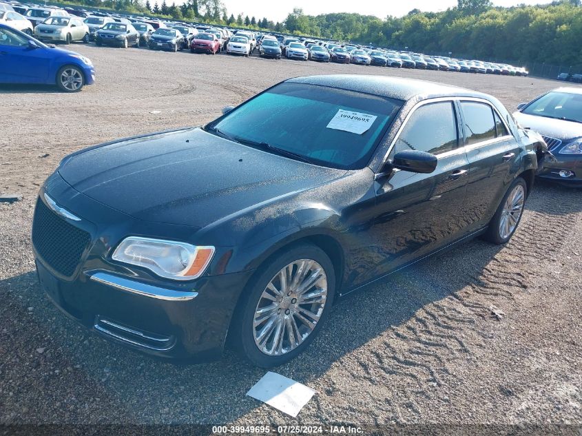 VIN 2C3CCAAG8DH698952 2013 CHRYSLER 300 no.2