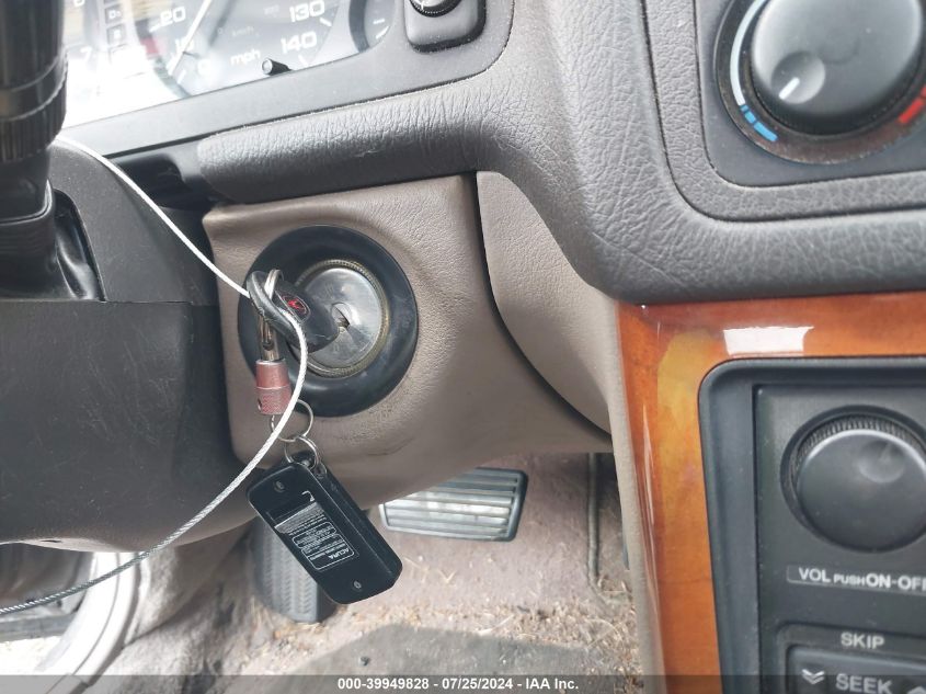 1993 Acura Legend Ls VIN: JH4KA7678PC003397 Lot: 39949828