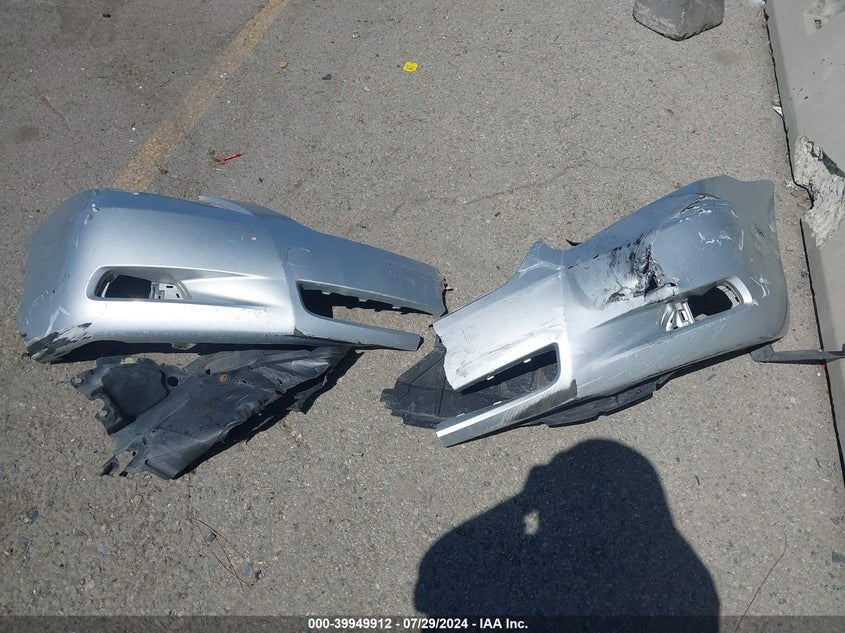 2007 Toyota Camry Hybrid VIN: JTNBB46K573029341 Lot: 39949912