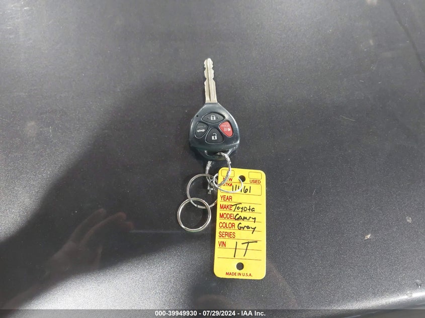 2010 Toyota Camry Le VIN: 4T4BF3EK5AR083620 Lot: 39949930