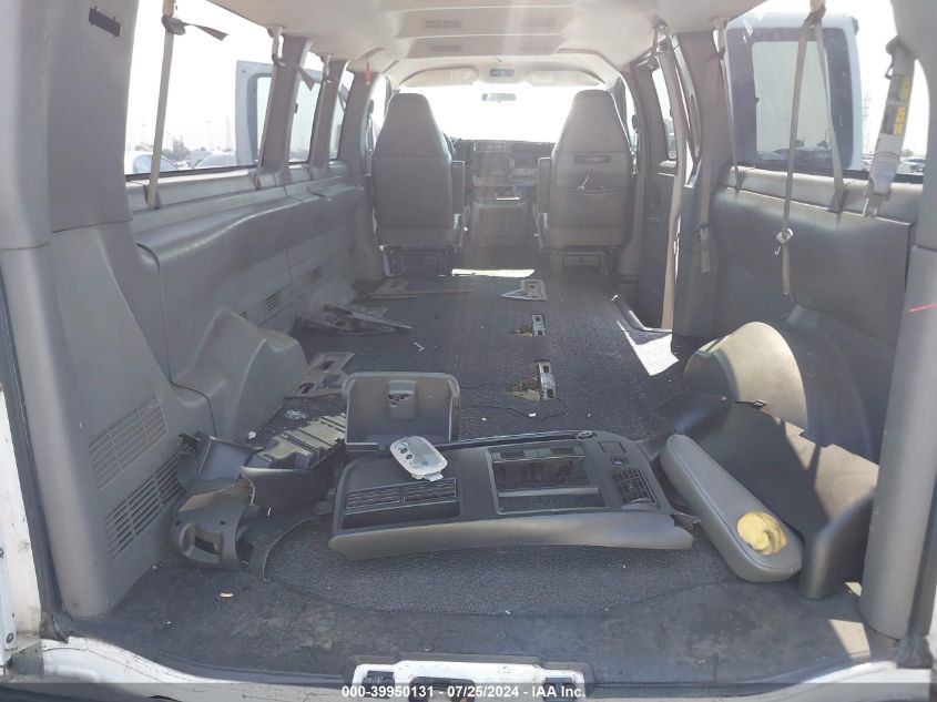 2005 Chevrolet Express VIN: 1GAHG39U151229027 Lot: 39950131