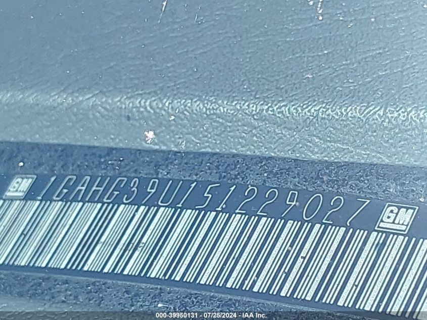 2005 Chevrolet Express VIN: 1GAHG39U151229027 Lot: 39950131