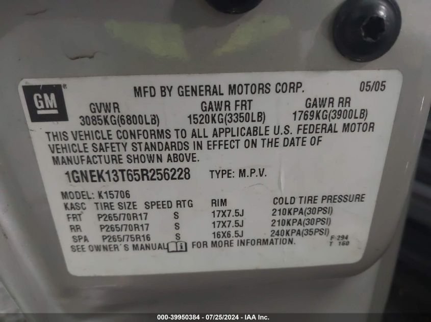 2005 Chevrolet Tahoe Z71 VIN: 1GNEK13T65R256228 Lot: 39950384