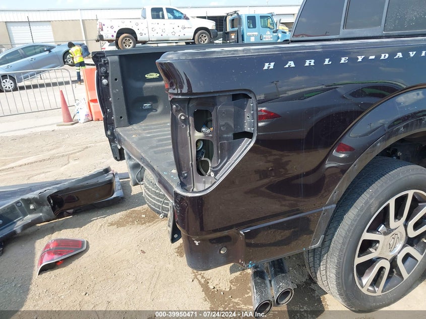 2010 Ford F-150 Fx2 Sport/Harley-Davidson/King Ranch/Lariat/Platinum/Xl/Xlt VIN: 1FTEW1CV6AFA65063 Lot: 39950471