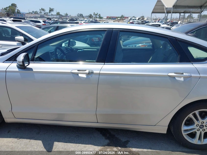 2018 Ford Fusion Se VIN: 3FA6P0HD2JR198004 Lot: 39950477