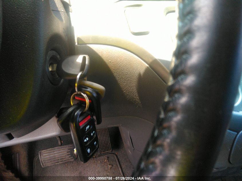 2005 Honda Odyssey Touring VIN: 5FNRL38895B119135 Lot: 39950758