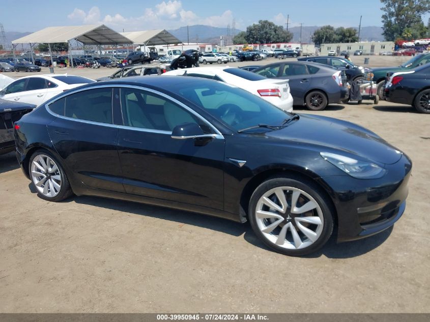 2018 Tesla Model 3 Long Range/Performance VIN: 5YJ3E1EB9JF111776 Lot: 39950945