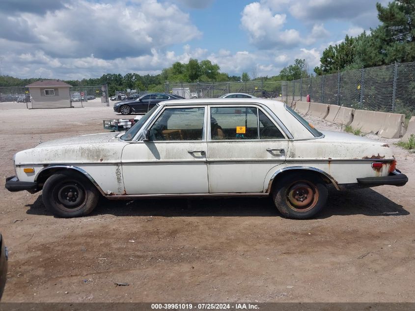 1974 Mercedes-Benz C-Class VIN: 11501712017761 Lot: 39951019