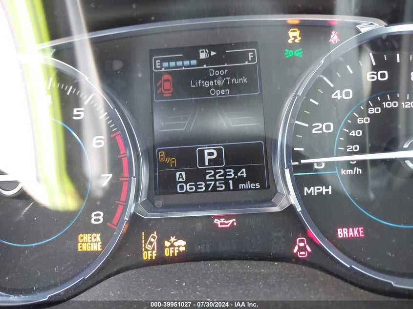 2018 Subaru Forester 2.5I Premium VIN: JF2SJAGCXJH600864 Lot: 39951027