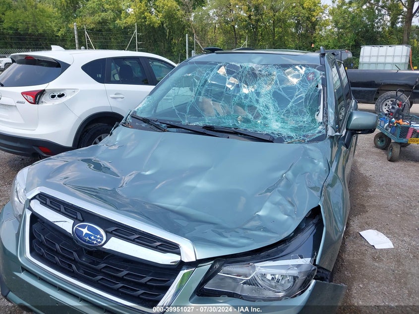 2018 Subaru Forester 2.5I Premium VIN: JF2SJAGCXJH600864 Lot: 39951027