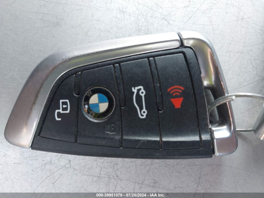 WBA5R1C50KAE82104 2019 BMW 330I