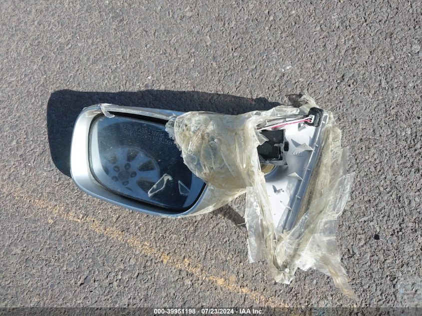 2003 Toyota Camry Le V6/Se V6/Xle V6 VIN: JTDBF30K630150872 Lot: 39951198