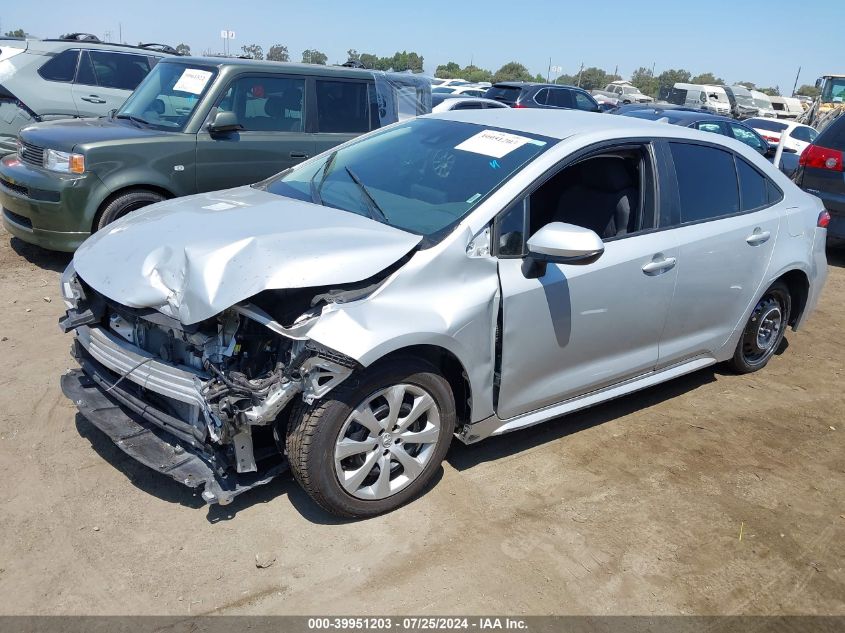 5YFEPMAE5NP305378 2022 TOYOTA COROLLA - Image 2